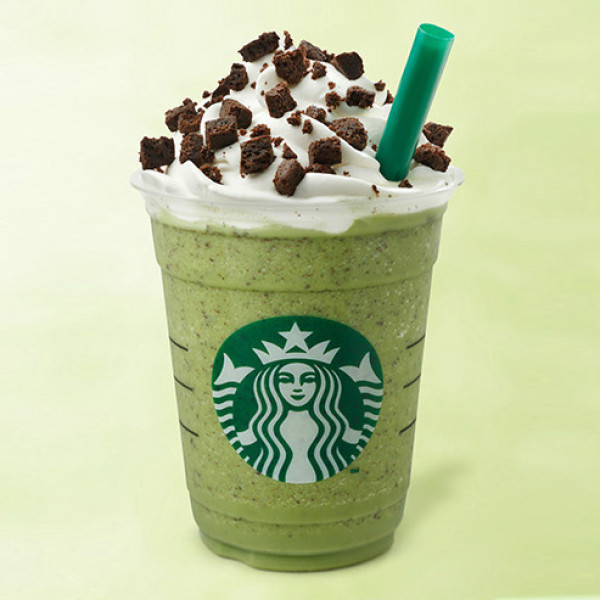浓醇和清爽并举:日本星巴克推出巧克力布朗尼抹茶星冰乐