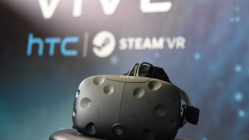 商用化正式开始：HTC 宏达电  Vive VR消费者版本 4月26日 上线天猫
