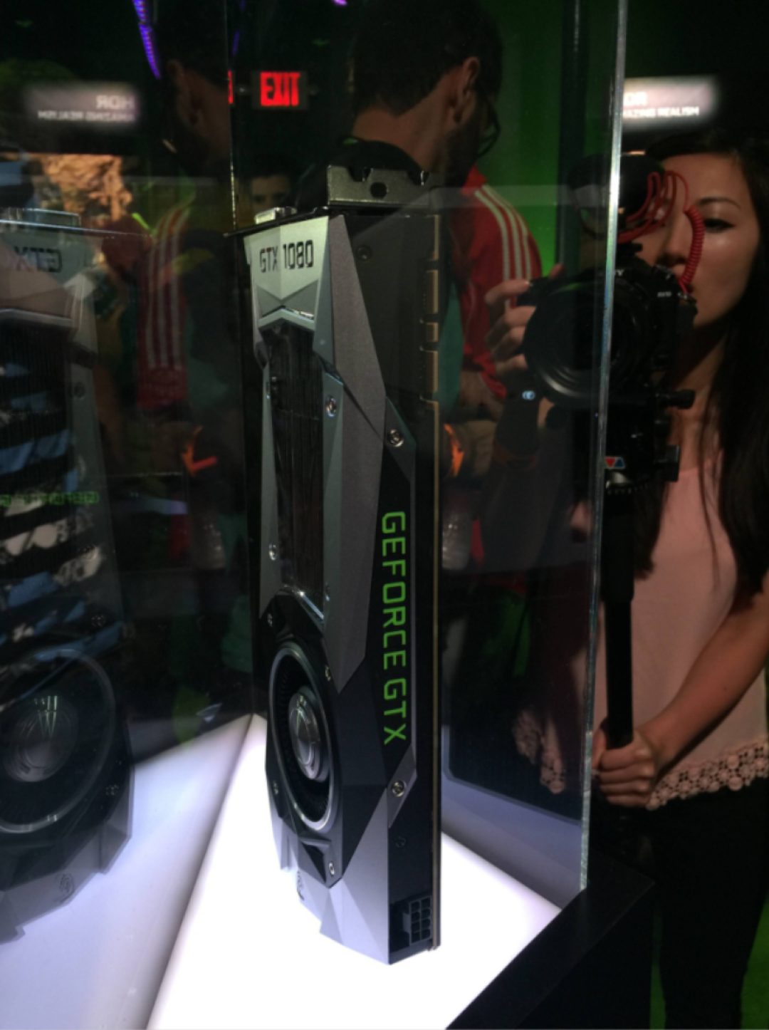 帕斯卡游戏卡登场:NVIDIA 英伟达 发布 GTX 1080 显卡