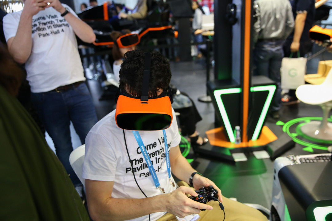 手柄即主机：Pico Neo VR 亮相 CES ASIA 2016