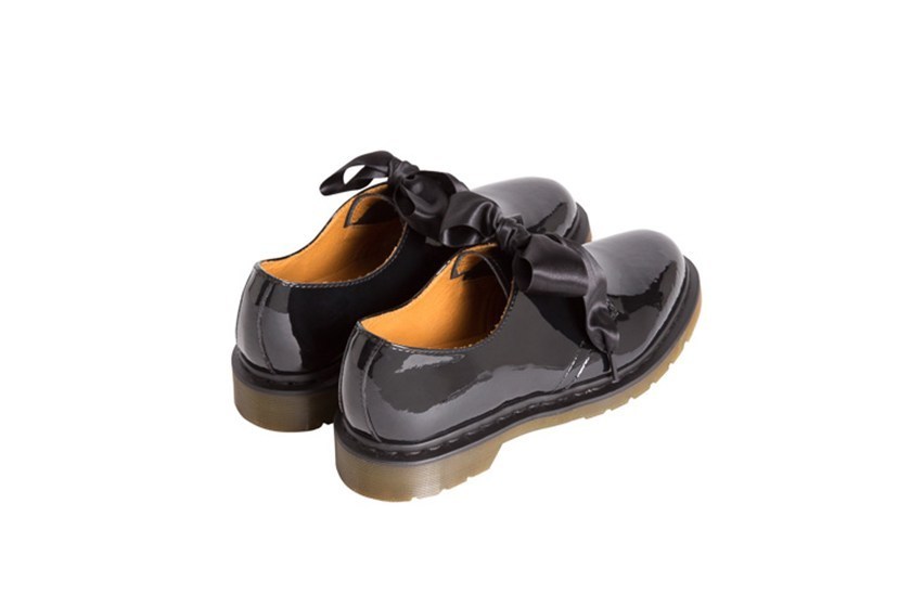 庆祝40周年：BEAMS 联合 Dr. Martens 推出  纪念鞋款