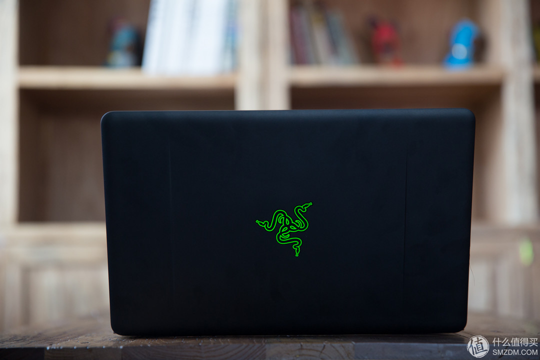 《到站秀》第49弹：RAZER 雷蛇 Blade Stealth 灵刃潜行版超极本