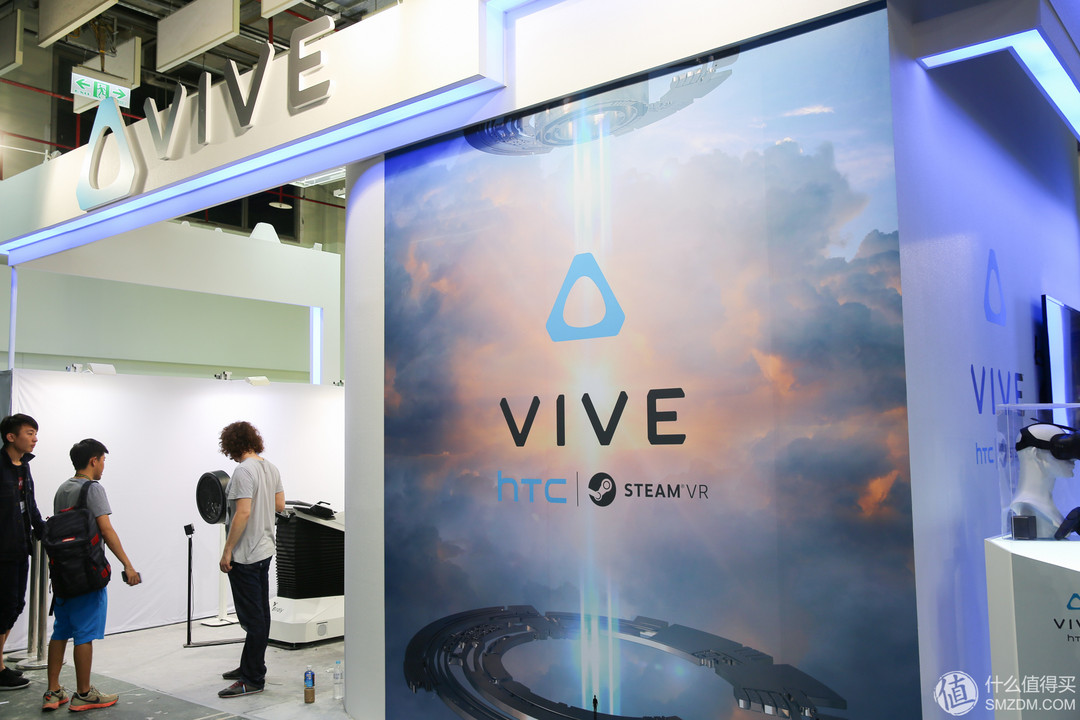正式开放全款购买：HTC Vive VR 携《Front Defense》等游戏亮相2016台北电脑展