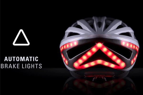 集成LED警示灯：哈佛留学生 推出 Lumos 骑行头盔
