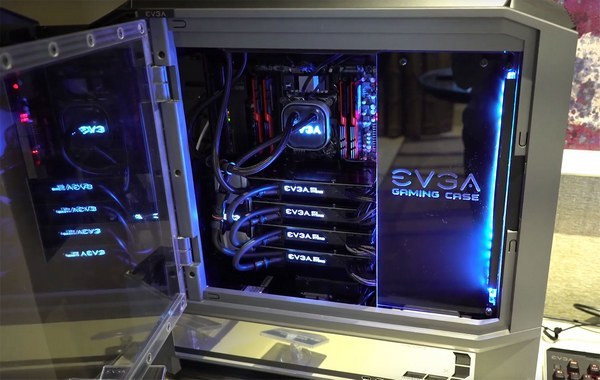 一键超频＋温控显示：EVGA 推出 DG 8系电竞机箱