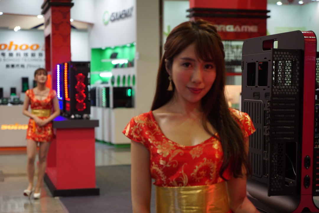 长腿丝袜高跟鞋：COMPUTEX 2016 台北电脑展 ShowGirl 合集