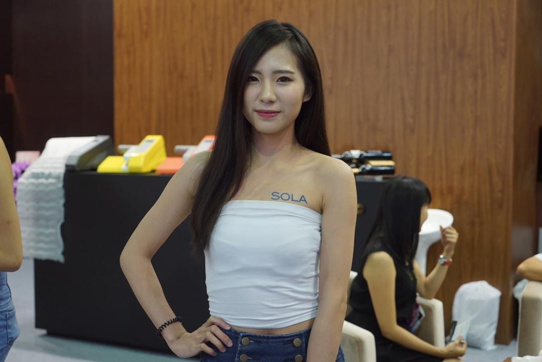 长腿丝袜高跟鞋：COMPUTEX 2016 台北电脑展 ShowGirl 合集