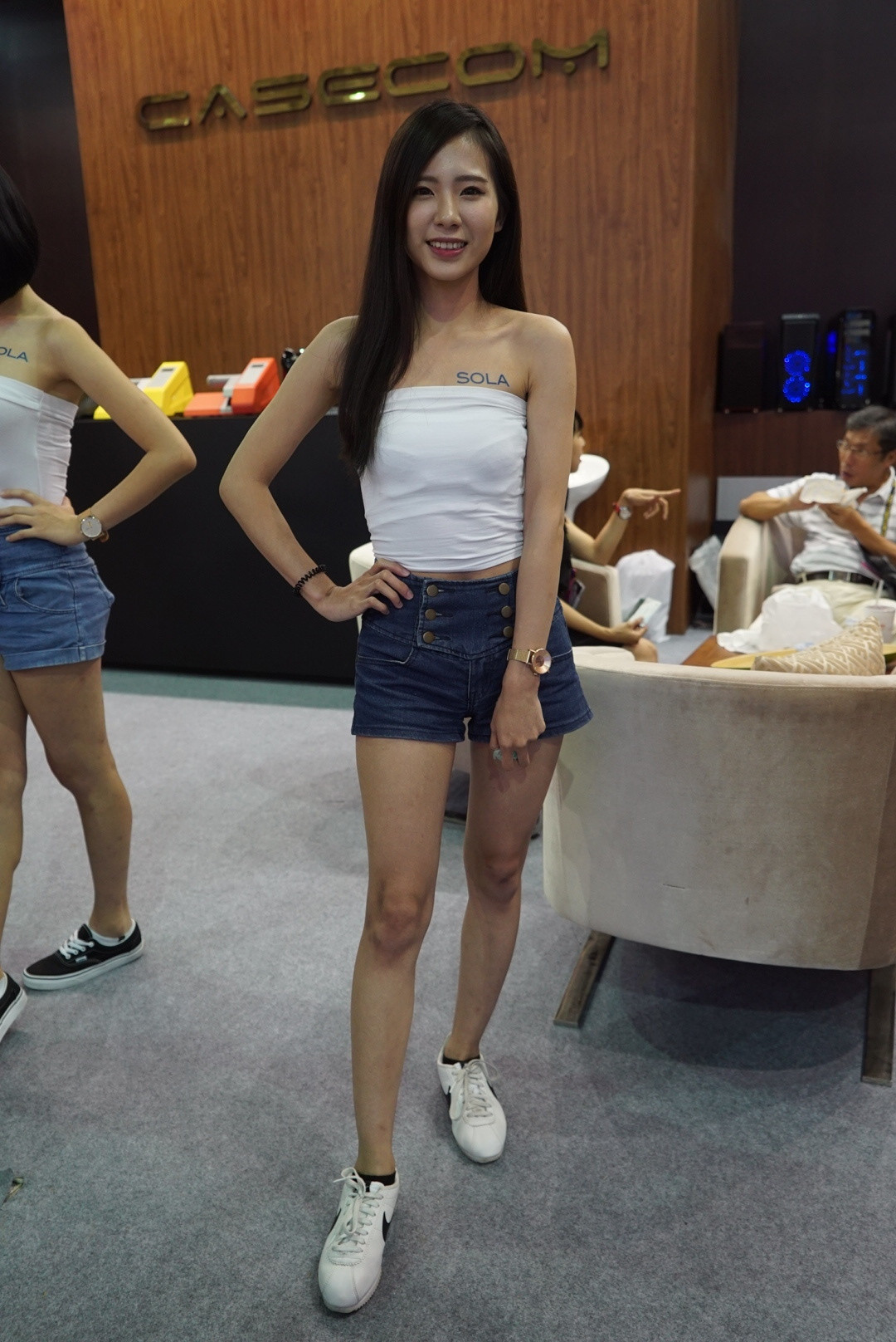 长腿丝袜高跟鞋：COMPUTEX 2016 台北电脑展 ShowGirl 合集