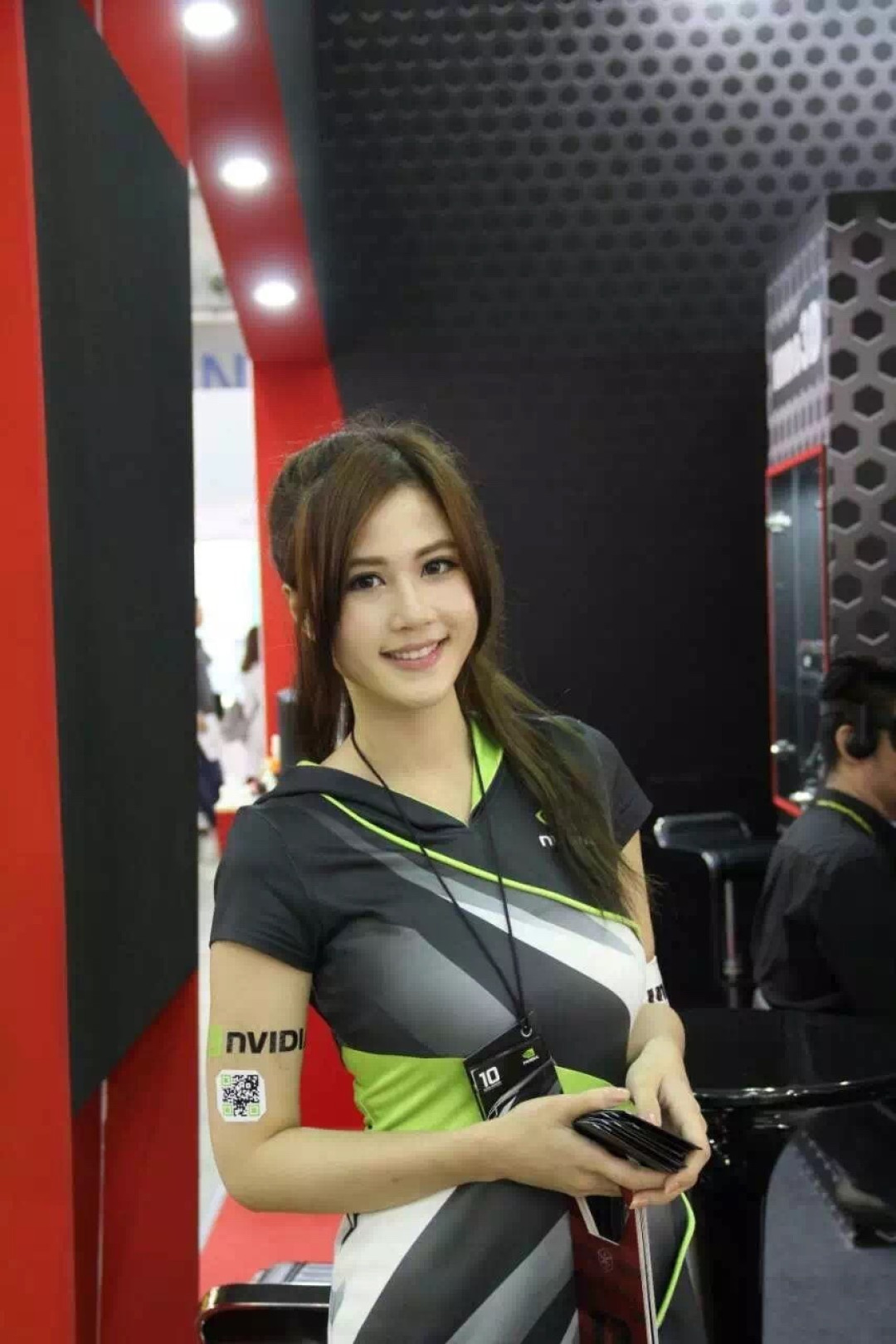 长腿丝袜高跟鞋：COMPUTEX 2016 台北电脑展 ShowGirl 合集