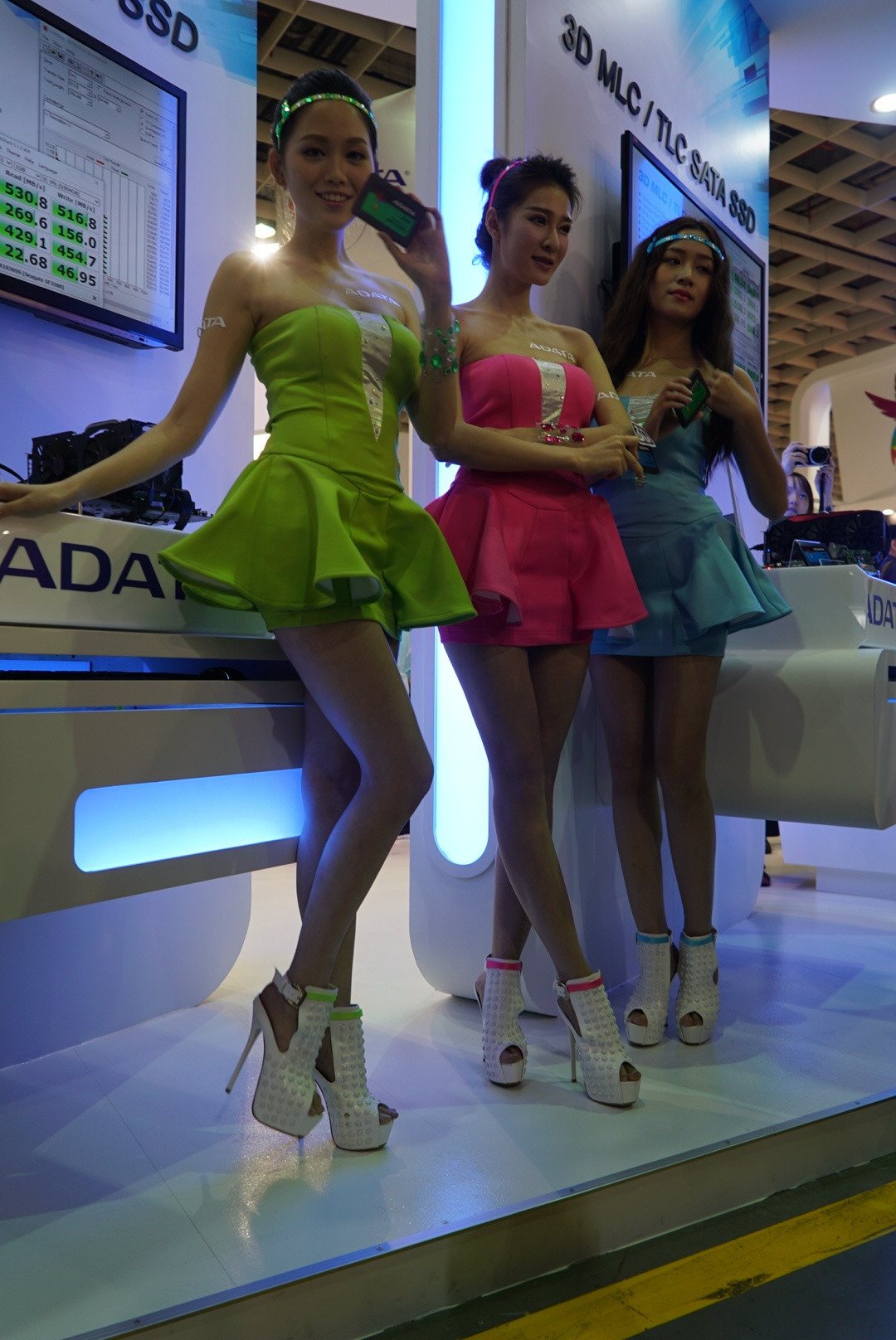 长腿丝袜高跟鞋：COMPUTEX 2016 台北电脑展 ShowGirl 合集
