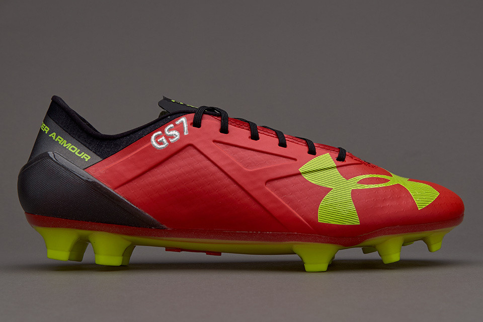 速度升级：UNDER ARMOUR 安德玛 推出 Spotlight Pro 2.0 足球鞋