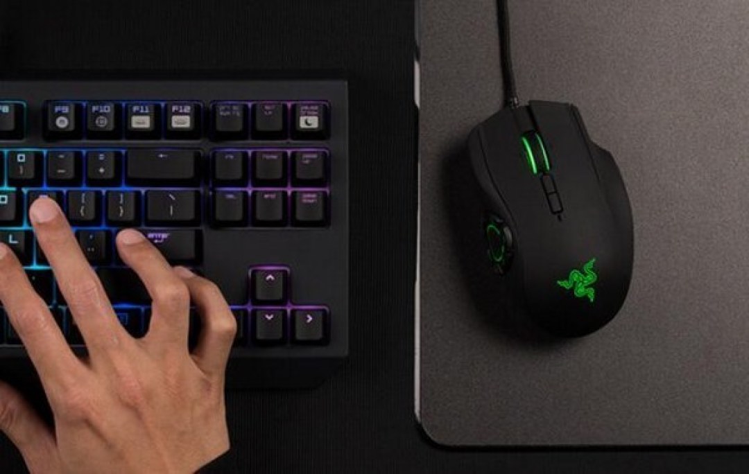 再度蜕变:RAZER 雷蛇 推出 Naga Hex 那伽梵蛇六芒星V2 鼠标