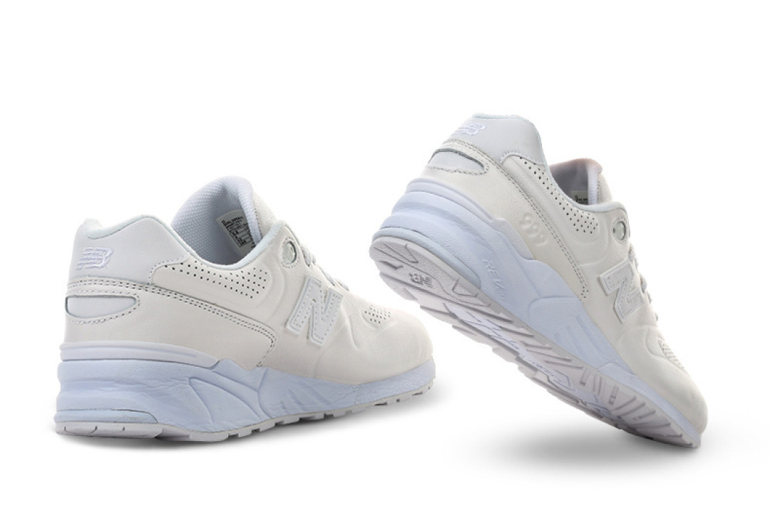一体鞋面取代片层结构：new balance 推出 MRL999 Re-engineered 复古跑鞋
