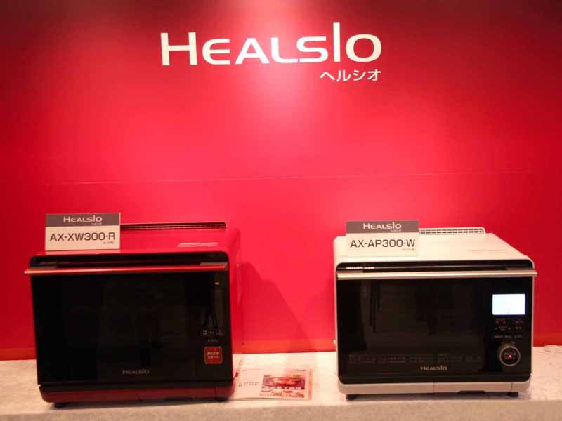 会聊天 有想法：SHARP 夏普 发布 新款 Healslo系列 人工智能蒸汽烤箱 AX-XW300