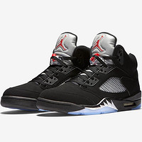 向奖牌致敬：NIKE 耐克 即将发售 Air Jordan 5 Retro“Metallic Silver” 篮球鞋