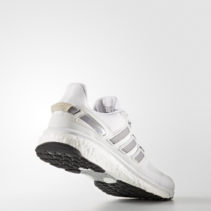 小白鞋新成员：adidas 阿迪达斯 发售 Energy Boost 3 “Tripe White” 跑鞋