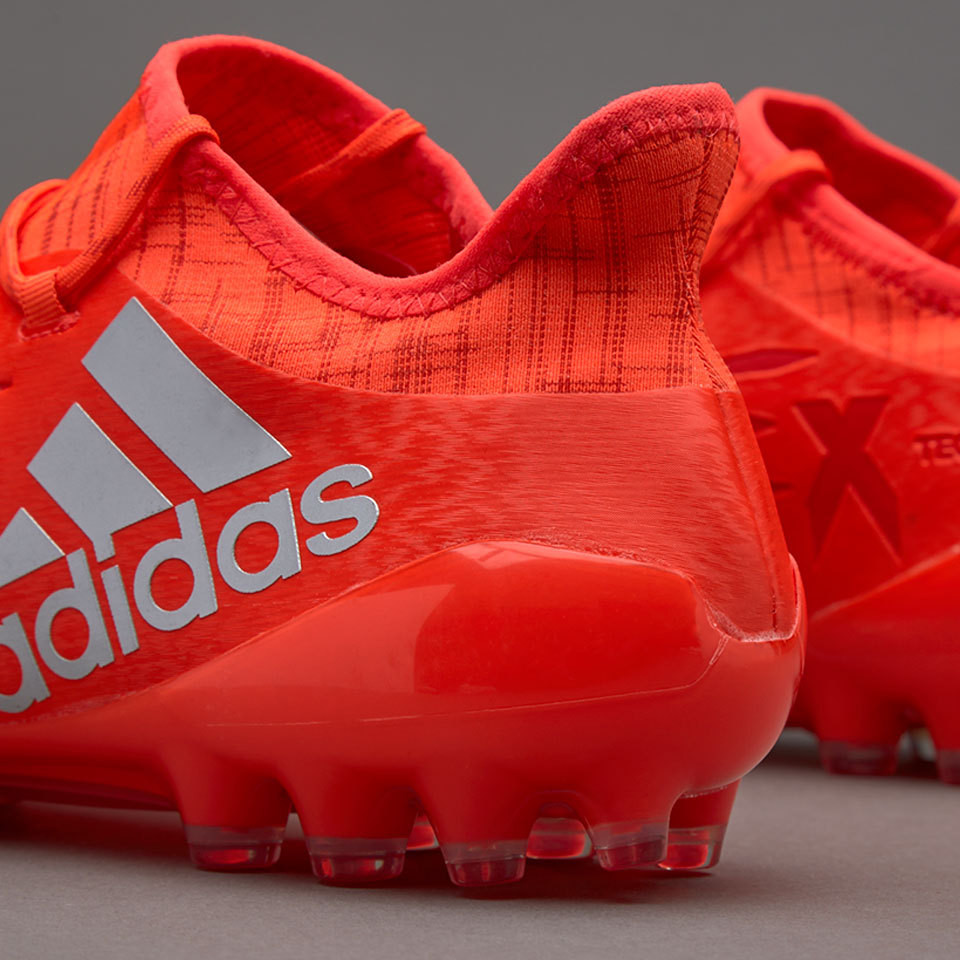 球场超光速：adidas 阿迪达斯 推出 全新配色 X16.1 AG+ 足球鞋