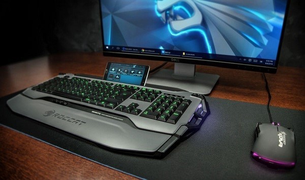 与手机平板联动：ROCCAT 冰豹 推出 Skeltr 智能键盘