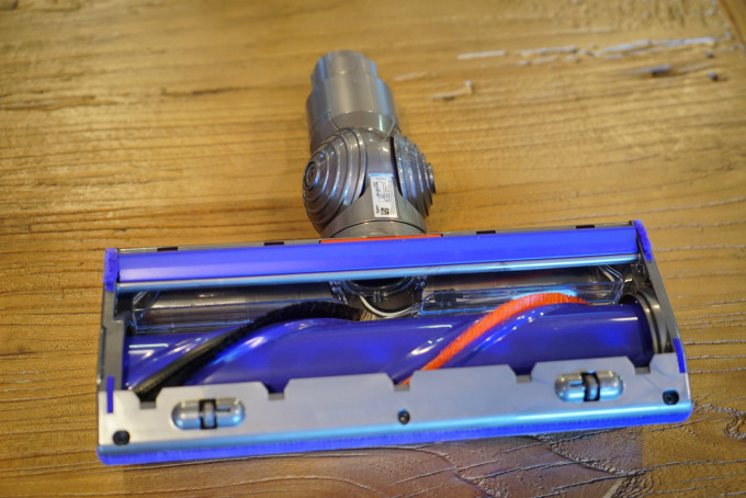 《到站秀》第70弹:dyson 戴森 v8 absolute 无绳吸尘器