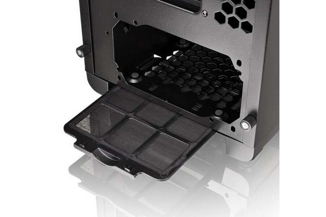 透气+RGB幻彩:Thermaltake 曜越 推出 Versa C21 RGB背光机箱