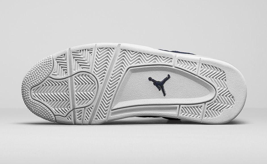 尽显奢华：AIR JORDAN 4 Retro Premium “Navy/White” 篮球鞋 将于明日正式发售