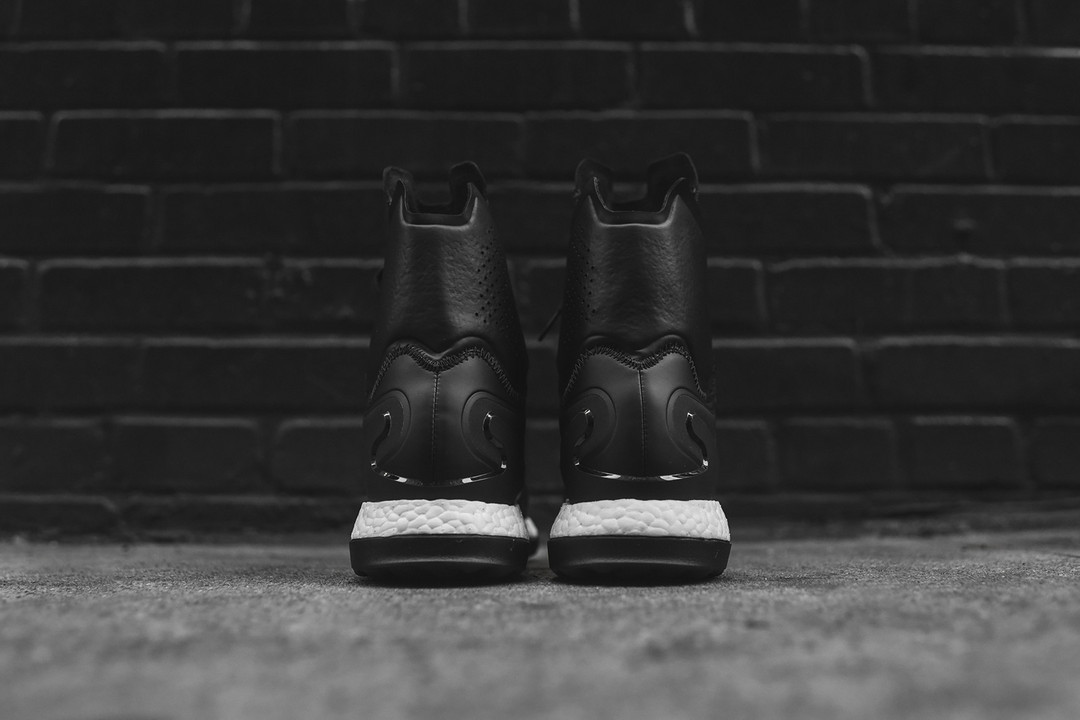 暗黑简约风：Y-3 秋冬新品 Pure Boost ZG High 休闲运动鞋 正式发售