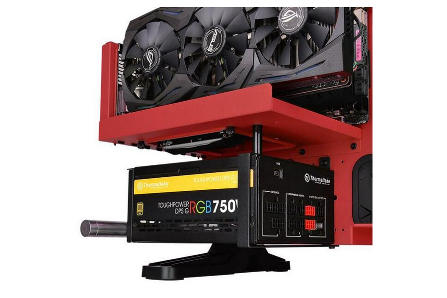 打造个性化游戏平台：Thermaltake 曜越 推出 Core P3 SE 璀璨绿和耀眼红版机箱