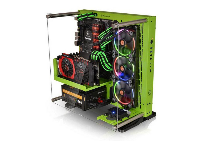 打造个性化游戏平台：Thermaltake 曜越 推出 Core P3 SE 璀璨绿和耀眼红版机箱