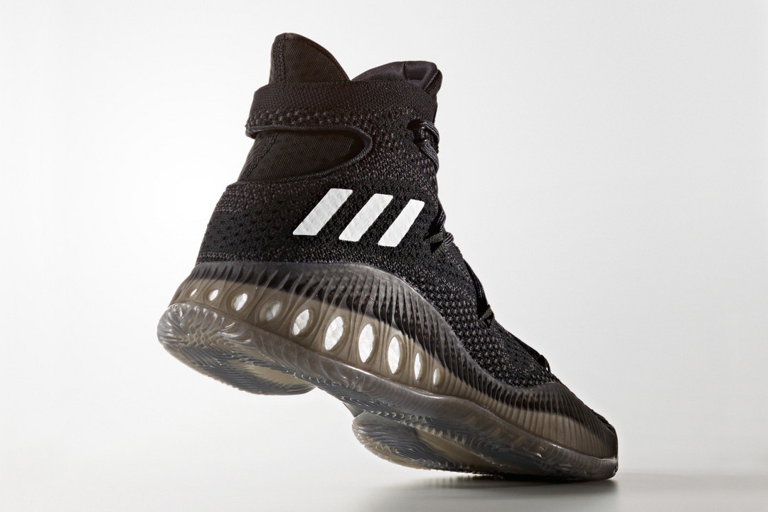 轰碎篮筐：adidas 阿迪达斯 推出 Crazy Explosive Primeknit 篮球鞋