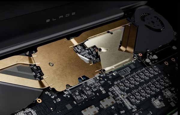 搭载GTX 1080和机械键盘：RAZER 雷蛇 推出 Blade Pro 4K 高端电竞笔记本电脑