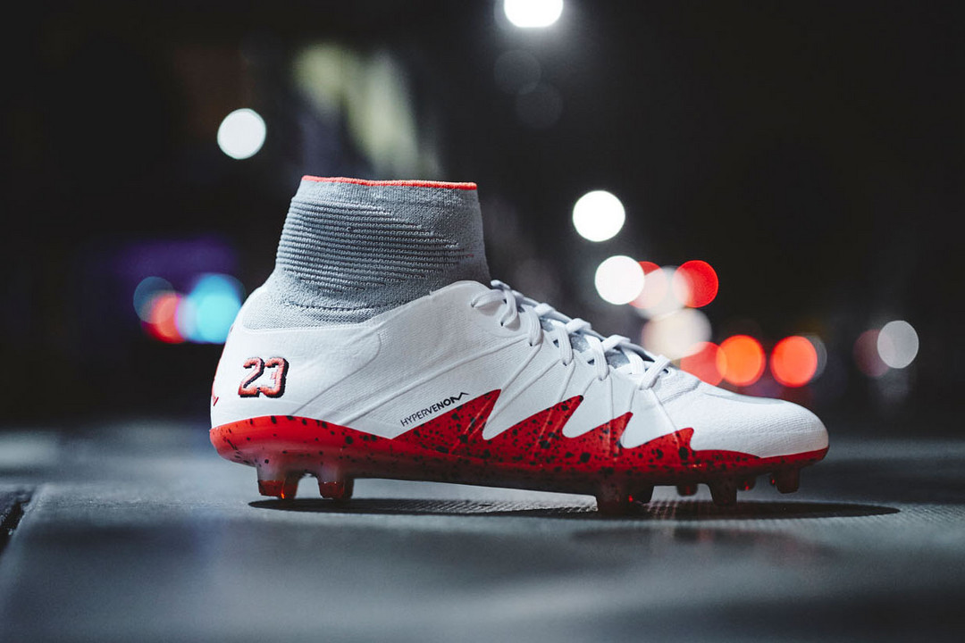 碰撞卓越：NIKE 耐克 推出 全新配色 Hypervenom Phantom II Neymar JR FG 足球鞋