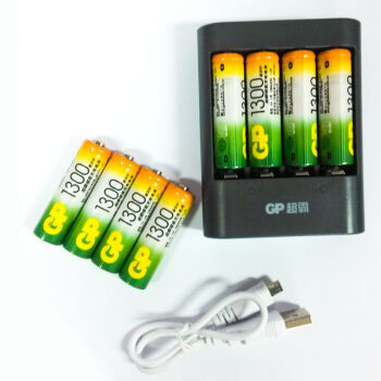 GP 5号镍氢电池 + USB充电器 开箱
