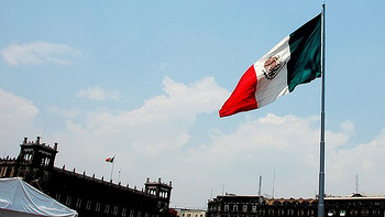 奔赴遥远到地球另一端——墨西哥周游记 篇一：奔赴墨西哥+总督府+墨城瞎溜达 