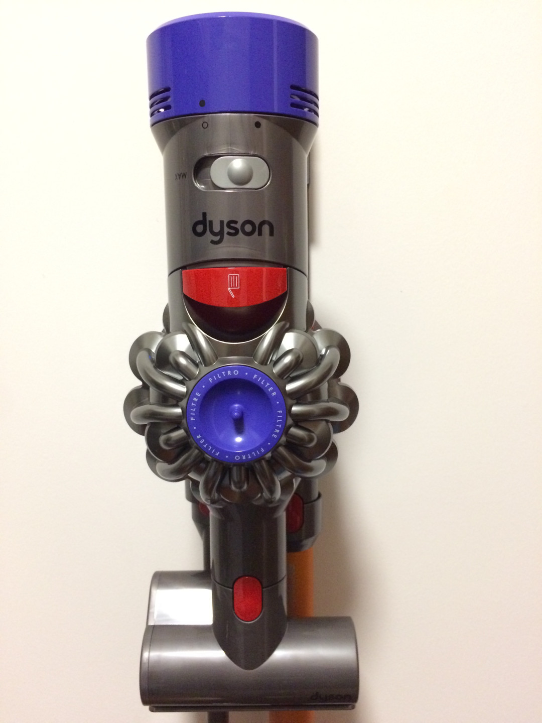 Dyson V8 Absolute Stick Vacuum 吸尘器 开箱