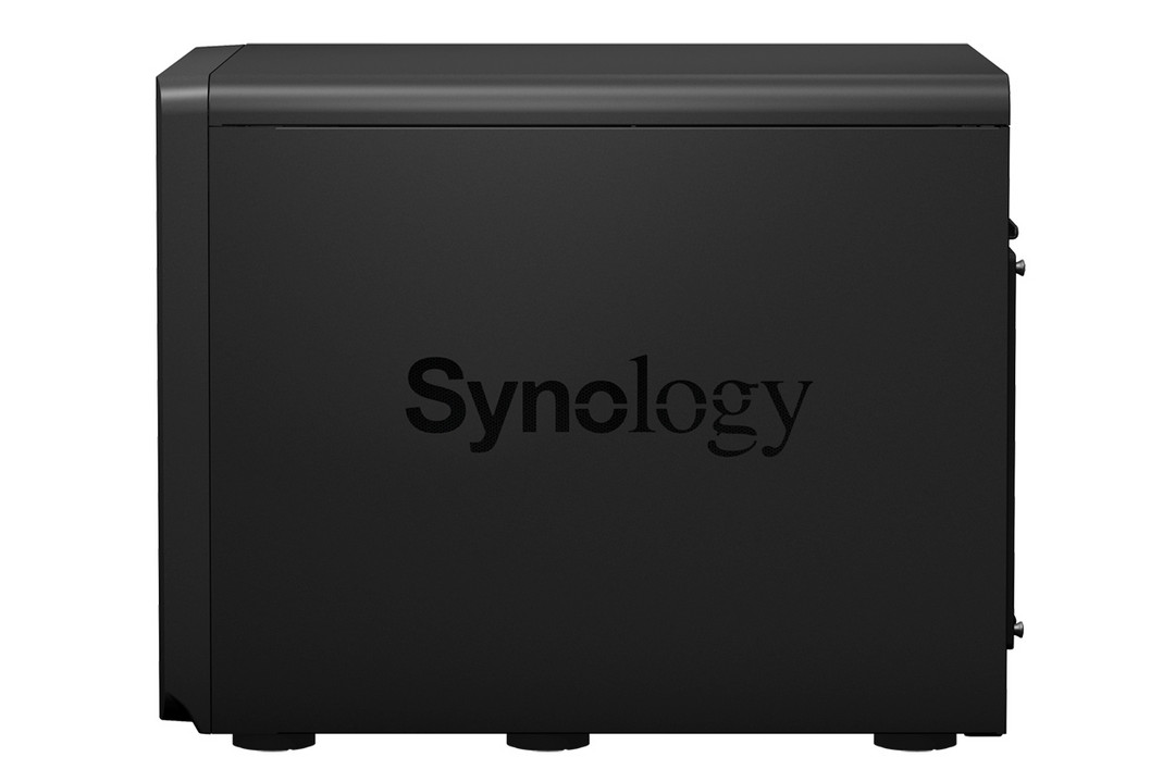 服务器级堆料：Synology 群晖 发布 DS3617xs 十二盘位企业级NAS