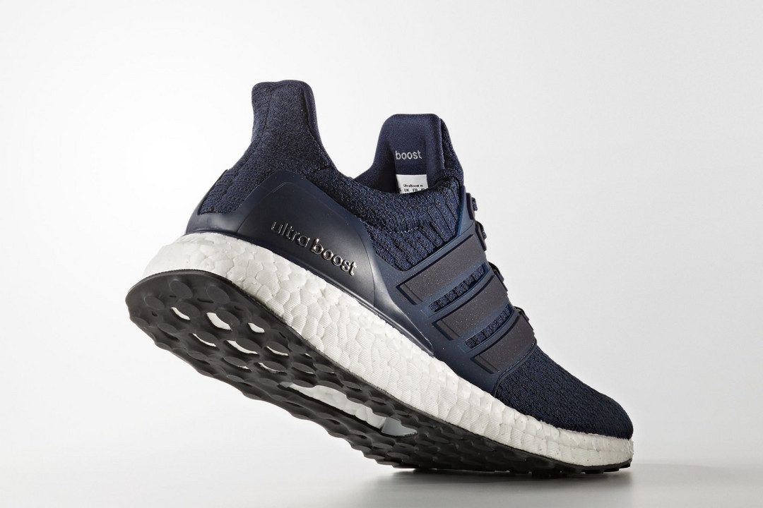 延续前代设计：adidas 阿迪达斯 上架 UltraBoost 3.0 *级缓震跑鞋