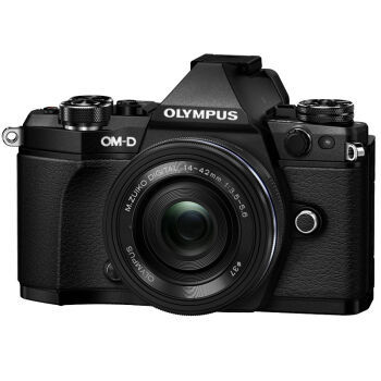 人生的第一台相机 — 奥林巴斯 E-M5 Mark II +12-50套机+14-42EZ饼 开箱