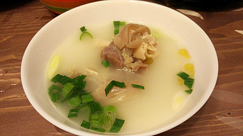 阿澤的厨房 篇四十四：珐琅锅炖羊肉汤 