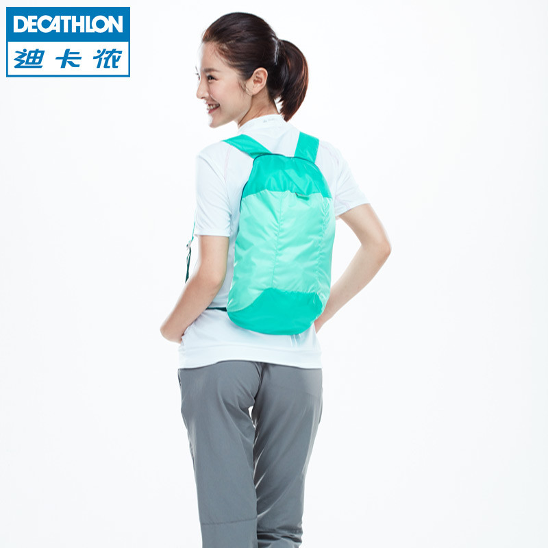 旅行小道具，DECATHLON 迪卡侬便携充气枕、小手电筒