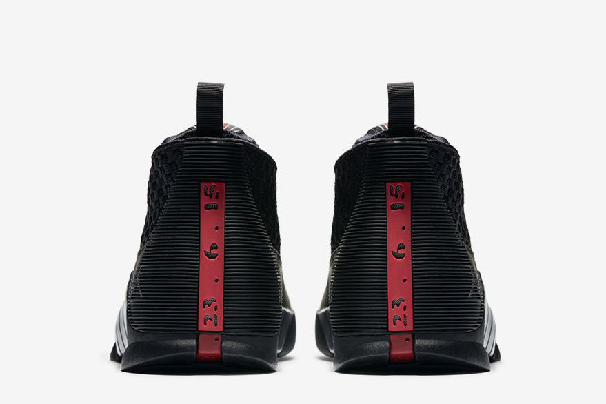 源自战斗机的灵感：NIKE 耐克 即将发售 Air Jordan 15 Retro OG “Black/Varsity Red” 篮球鞋