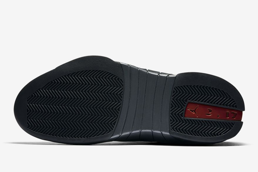 源自战斗机的灵感：NIKE 耐克 即将发售 Air Jordan 15 Retro OG “Black/Varsity Red” 篮球鞋