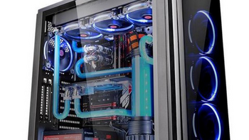 钢化玻璃材质：Thermaltake 曜越 推出 View 31 TG中塔机箱