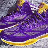 WNBA明星球员穿的篮球鞋 — Adidas 阿迪达斯 crazy light 3 Candace Parker PE