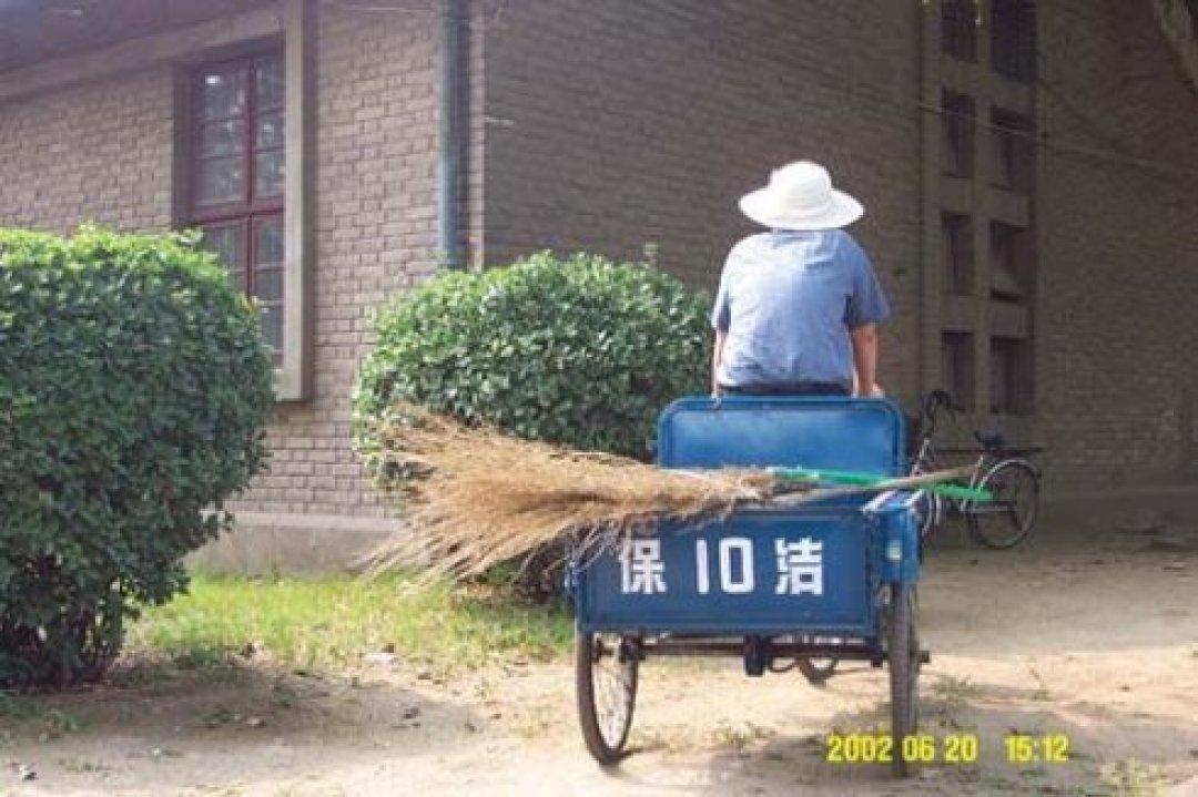 原创话题征稿：#年末大扫除#污垢不除，留着过年？家居清洁有学问！