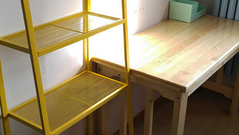 给儿子升级装备 - 实木书桌和铁艺置物架晒单及组装体验