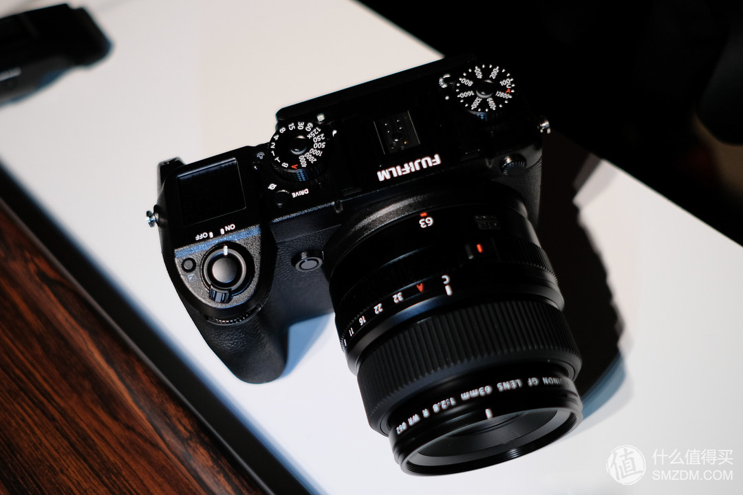 新时代的开始：FUJIFILM 富士 正式向消费市场推出 GFX-50s 中画幅无反相机