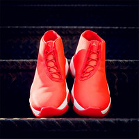 二丁目的篮球鞋 篇四：也许只有这一抹红才配得上24岁的你——AIR JORDAN future 3M 骚红