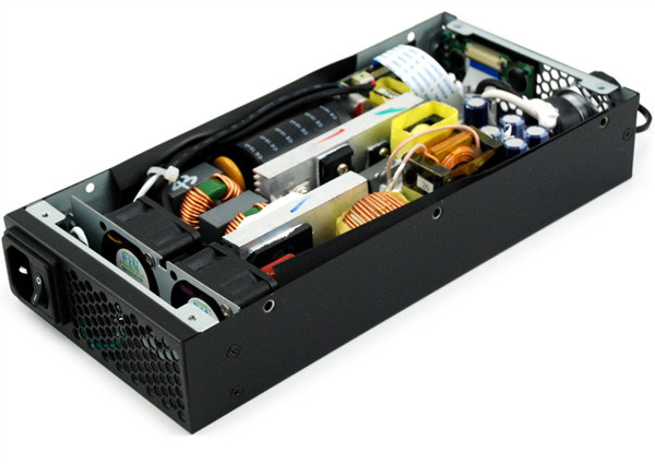 780W大功率输出：EUROCOM 推出 笔记本电脑超级电源