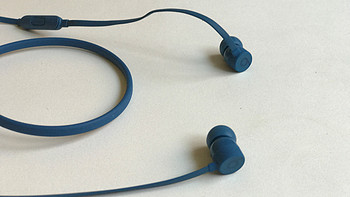 Beats X 蓝牙无线入耳式耳机购买理由(音质|佩戴|续航|做工|外观)