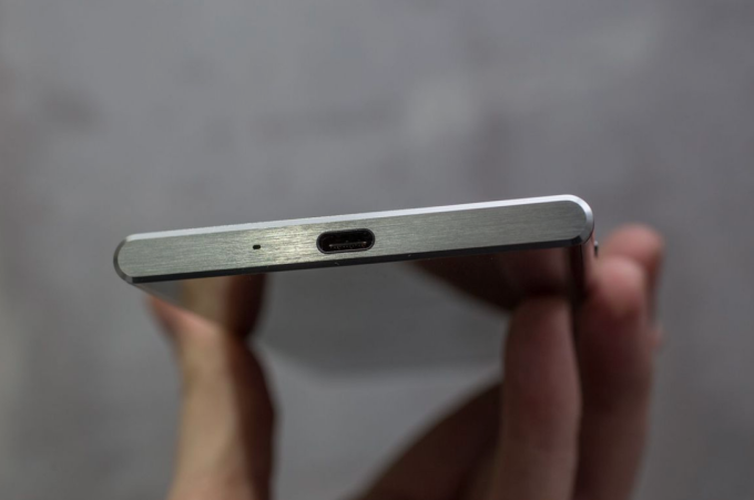 960fps慢速视频+4K HDR屏幕：SONY 索尼 发布 Xperia XZs与Xperia XZ Premium旗舰手机